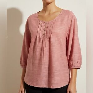 Canyon Guide NWT Women's  Button-Up Top. Ptp 25”length 26”